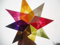 Des étoiles de Noël en origami avec le tuto ! - Cdes bricoles !